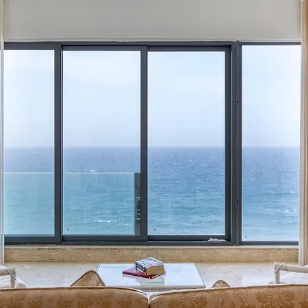 Apartament Tower Road Sliema, 4br With Sensational Views By 360 Estates *