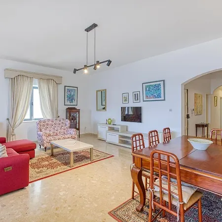 Tower Road Sliema, 4br With Sensational Views By 360 Estates דירה