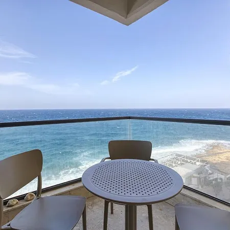 Tower Road Sliema, 4br With Sensational Views By 360 Estates דירה *